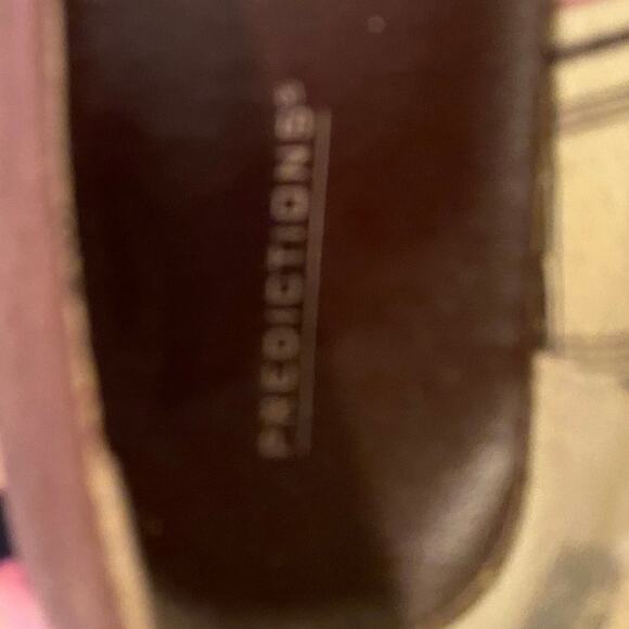 Predictions Size 8 Plum with Cream Flowers Flats - Picture 6 of 7